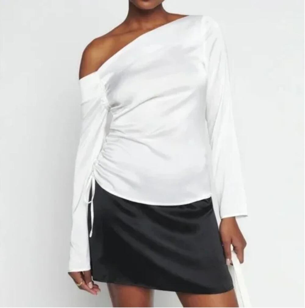 REFORMATION | White Jacquard Satin Allira Asymmetrical Off Shoulder Blouse | 0